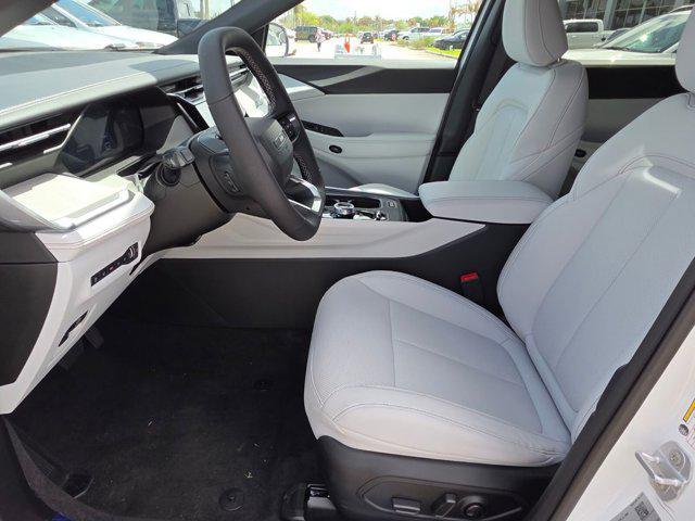 new 2026 Jeep Cherokee car, priced at $37,635