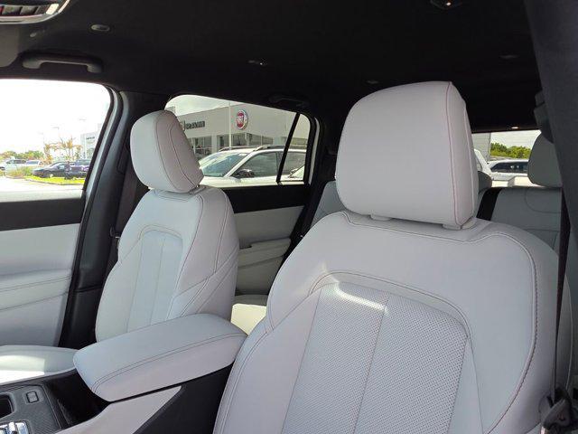 new 2026 Jeep Cherokee car, priced at $37,635