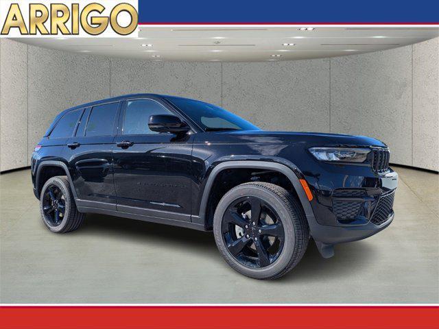 new 2025 Jeep Grand Cherokee car, priced at $37,149