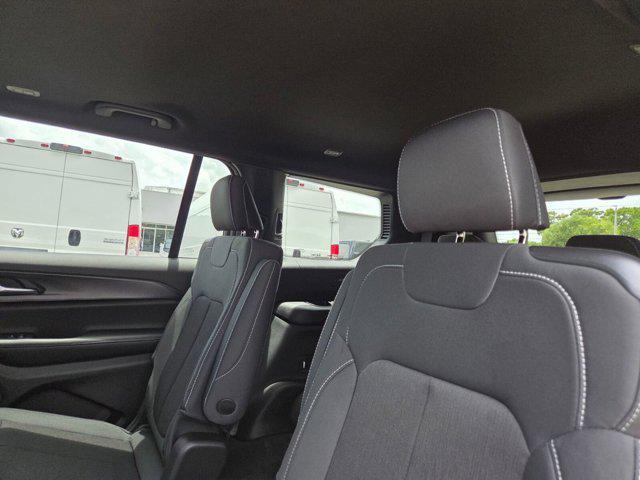 new 2026 Jeep Grand Cherokee L car, priced at $35,736