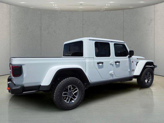 new 2026 Jeep Gladiator car, priced at $53,170