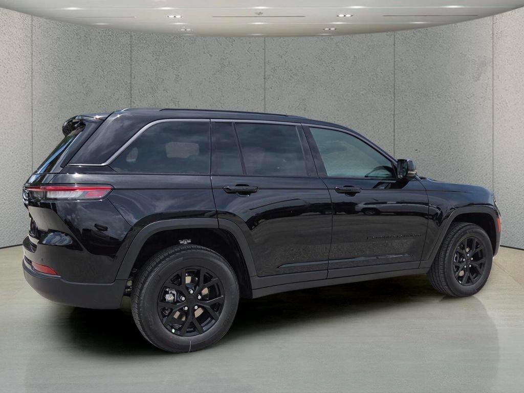 new 2026 Jeep Grand Cherokee car, priced at $49,035