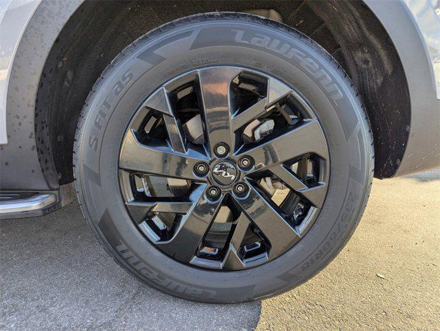 used 2022 Kia Sorento car, priced at $23,354