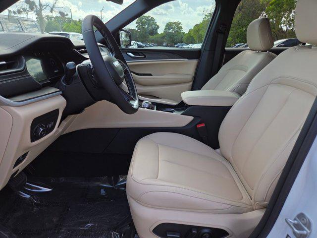 new 2026 Jeep Grand Cherokee L car, priced at $41,600