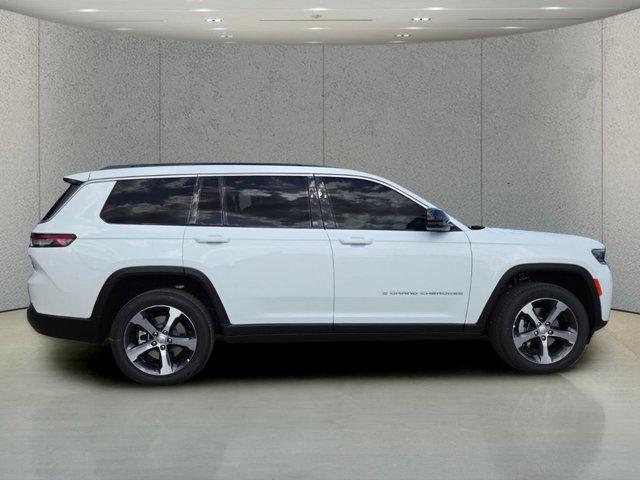 new 2026 Jeep Grand Cherokee L car, priced at $41,600