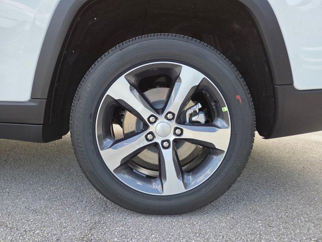 new 2026 Jeep Grand Cherokee L car, priced at $41,600