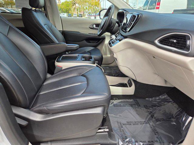 used 2024 Chrysler Pacifica car, priced at $25,991