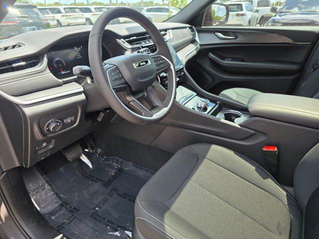new 2026 Jeep Grand Cherokee car, priced at $38,021