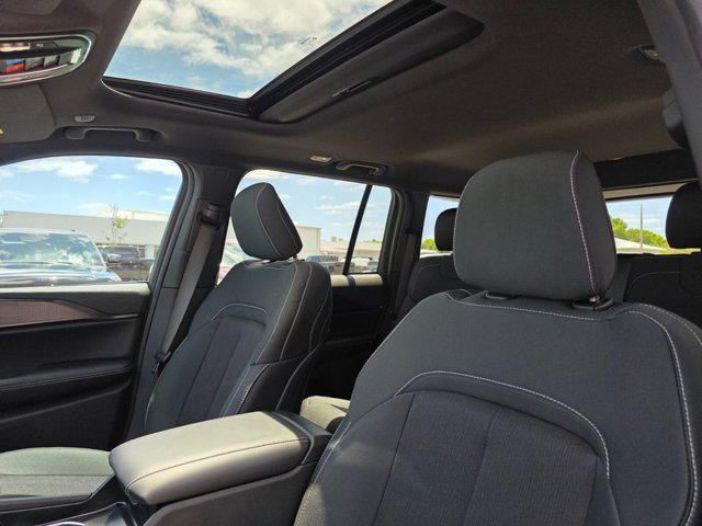 new 2026 Jeep Grand Cherokee car, priced at $38,021
