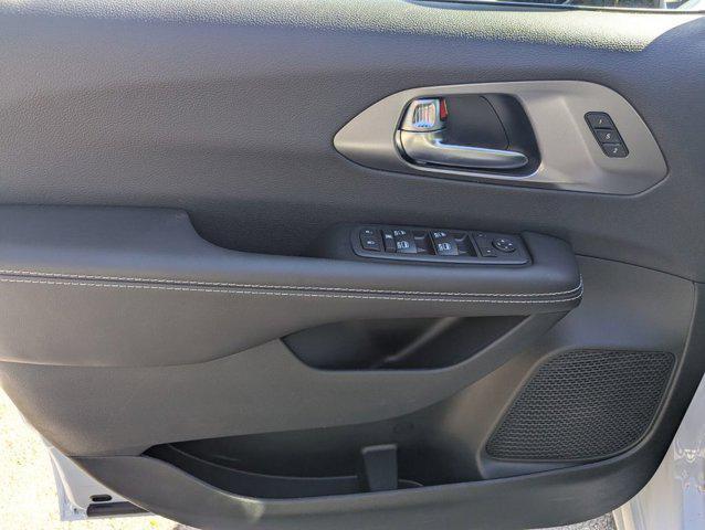 new 2026 Chrysler Pacifica car, priced at $39,192
