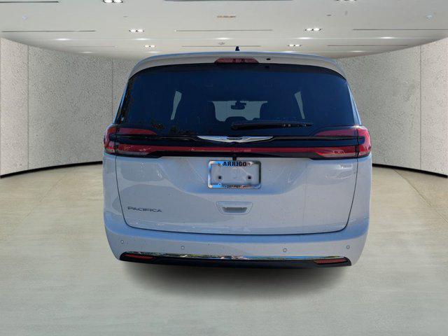 new 2026 Chrysler Pacifica car, priced at $39,192