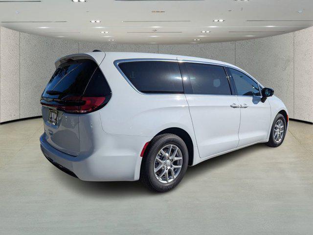 new 2026 Chrysler Pacifica car, priced at $39,192