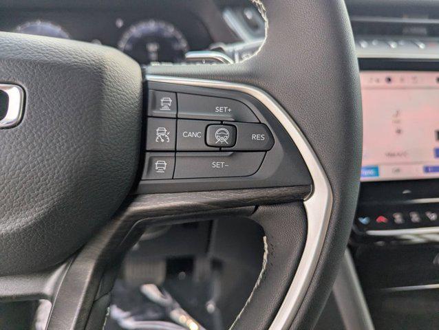 new 2026 Jeep Grand Cherokee car, priced at $42,265