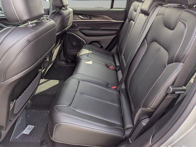 new 2026 Jeep Grand Cherokee car, priced at $42,265