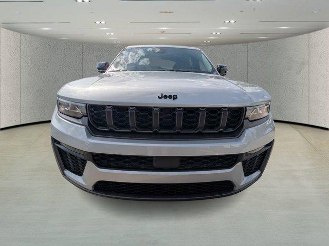 new 2026 Jeep Grand Cherokee car, priced at $42,265