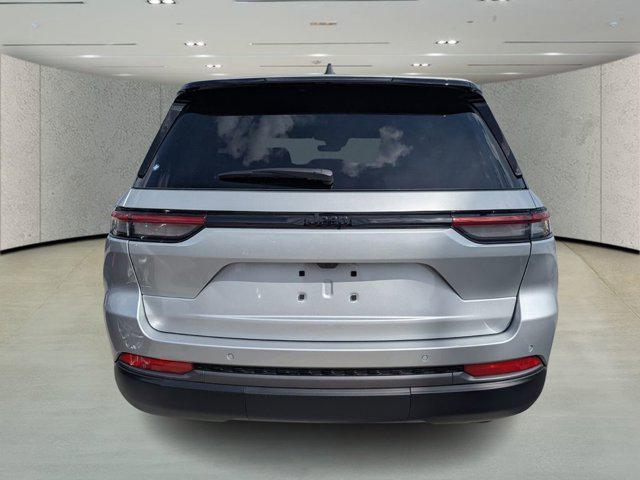 new 2026 Jeep Grand Cherokee car, priced at $42,265