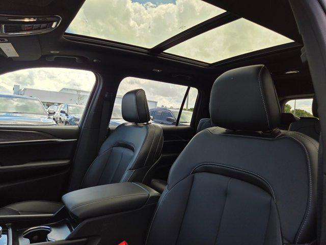 new 2026 Jeep Grand Cherokee L car, priced at $47,725