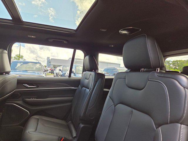 new 2026 Jeep Grand Cherokee L car, priced at $47,725