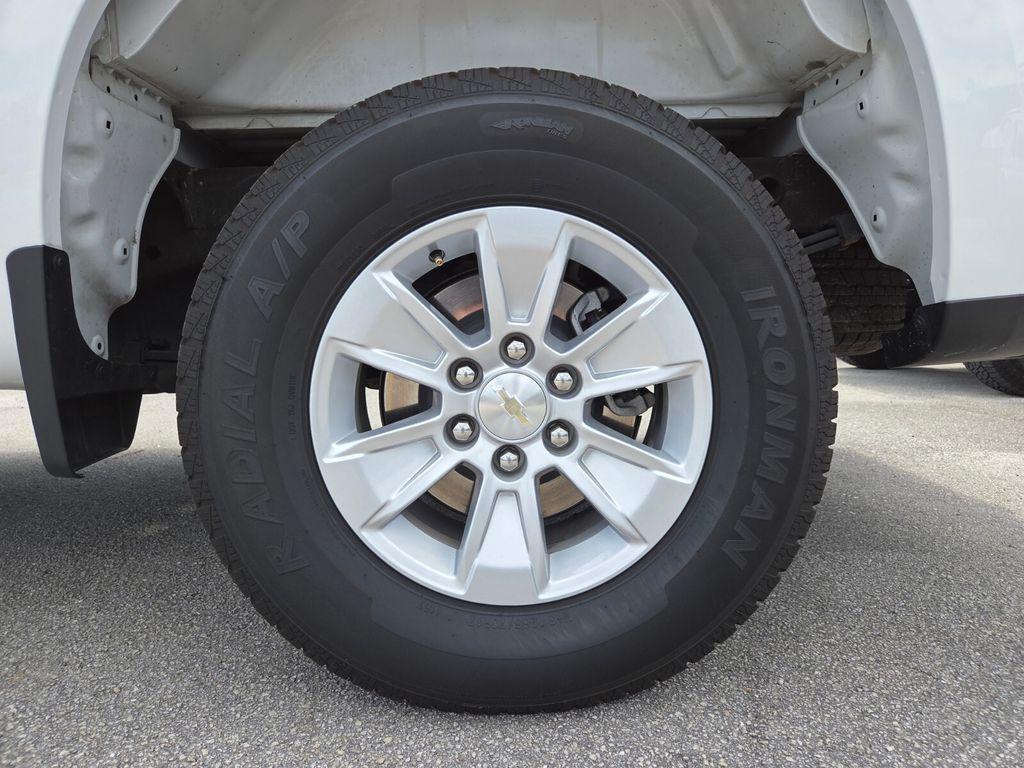 used 2024 Chevrolet Silverado 1500 car, priced at $37,603