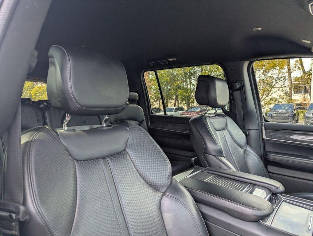 used 2022 Jeep Wagoneer car, priced at $33,184