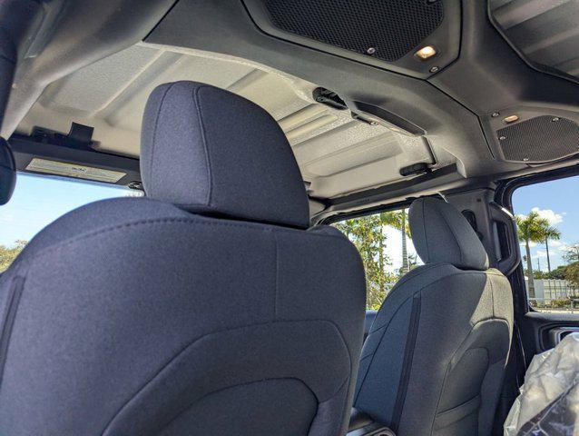 new 2026 Jeep Gladiator car, priced at $40,861