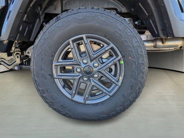 new 2026 Jeep Gladiator car, priced at $40,861