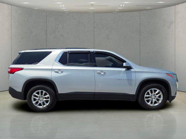used 2021 Chevrolet Traverse car, priced at $18,991