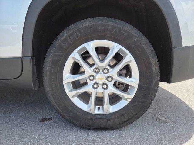 used 2021 Chevrolet Traverse car, priced at $18,991