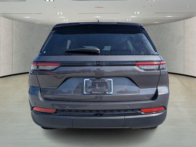 new 2025 Jeep Grand Cherokee car, priced at $36,149