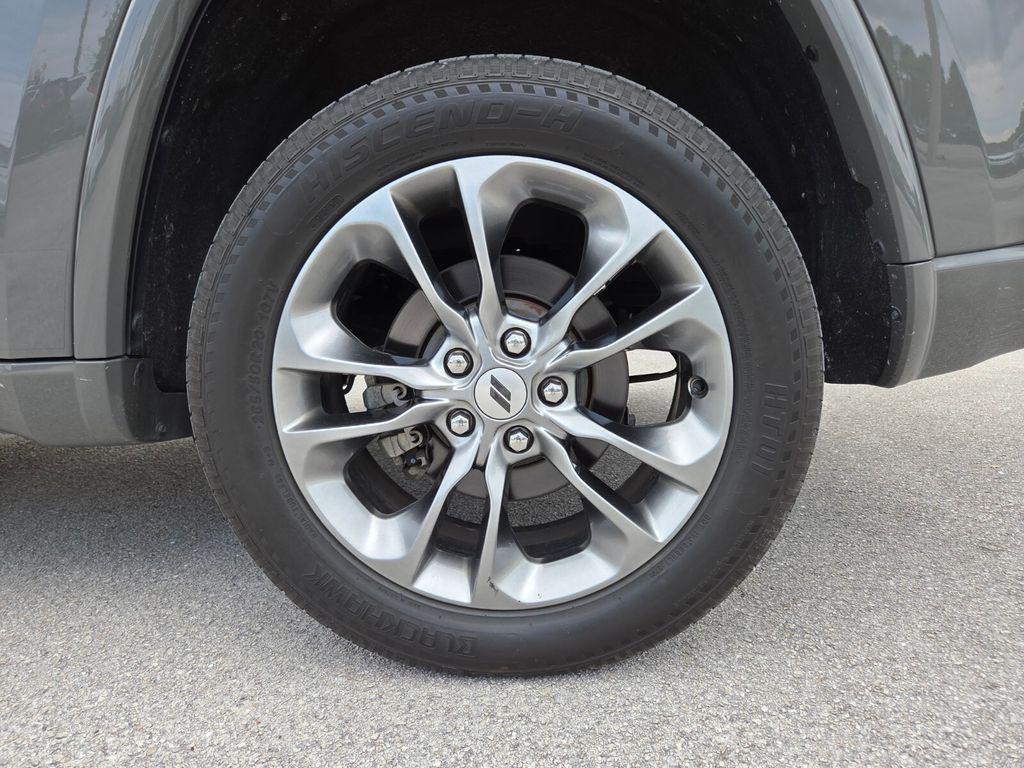 used 2022 Jeep Grand Cherokee car, priced at $25,927