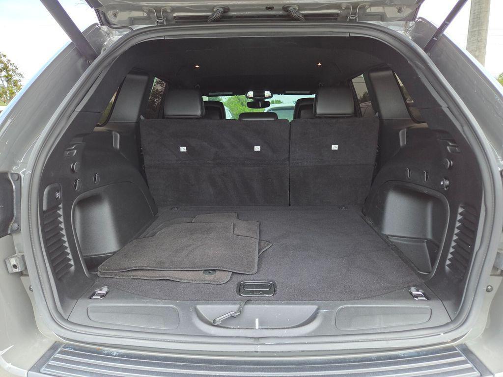 used 2022 Jeep Grand Cherokee car, priced at $25,927