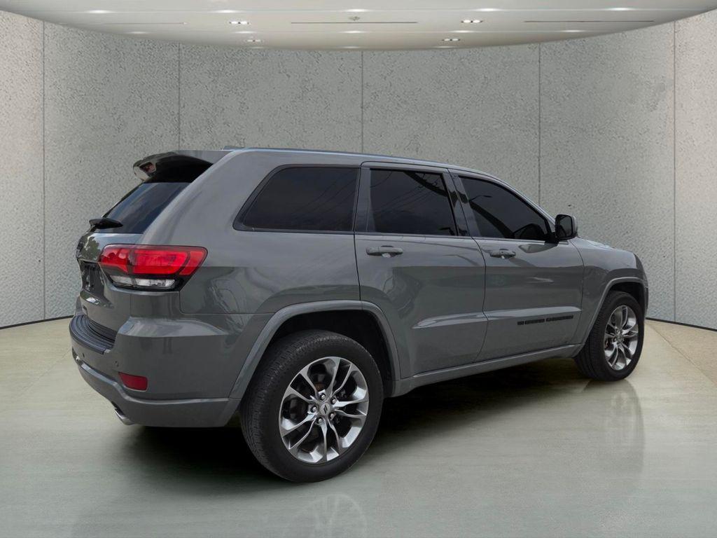 used 2022 Jeep Grand Cherokee car, priced at $25,927