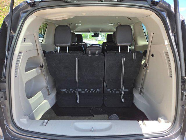 used 2023 Chrysler Pacifica car, priced at $23,762