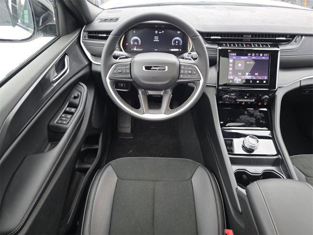 new 2025 Jeep Grand Cherokee car, priced at $36,637