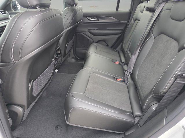 new 2025 Jeep Grand Cherokee car, priced at $36,637