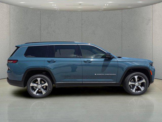 new 2026 Jeep Grand Cherokee L car, priced at $40,424