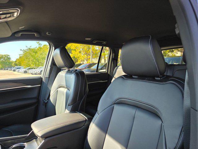 new 2026 Jeep Grand Cherokee car, priced at $42,613