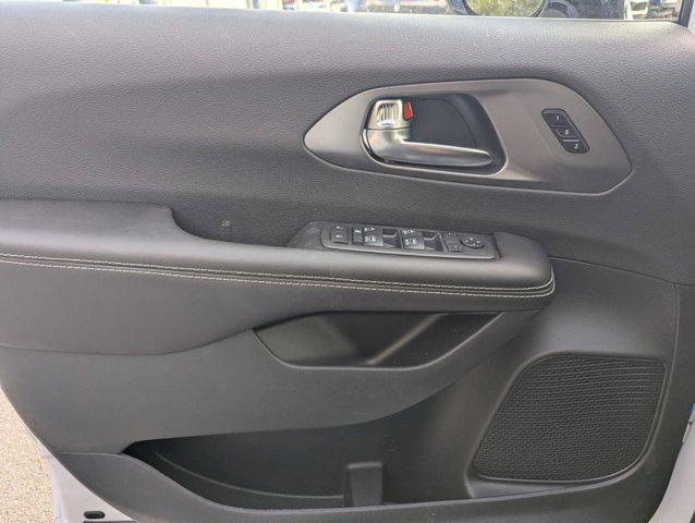 new 2026 Chrysler Pacifica car, priced at $38,692