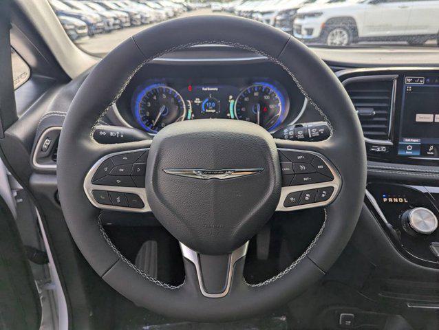 new 2026 Chrysler Pacifica car, priced at $38,692