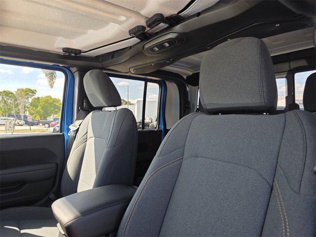 new 2026 Jeep Gladiator car, priced at $42,196