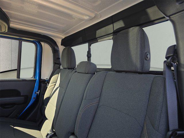 new 2026 Jeep Gladiator car, priced at $42,196