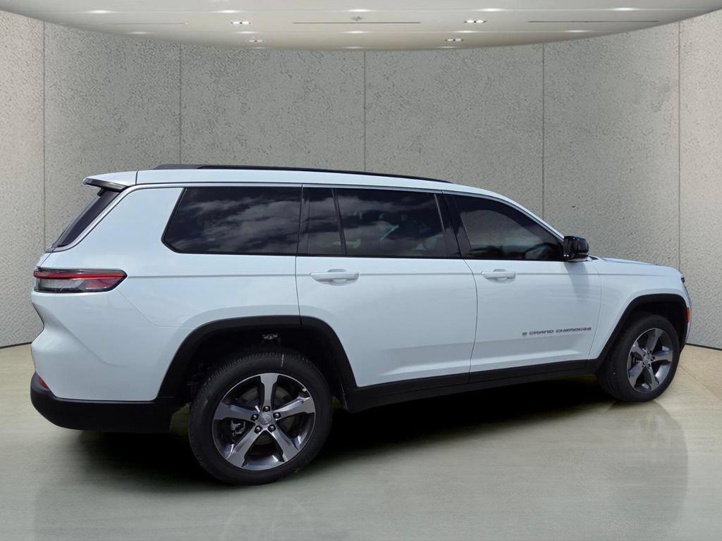 new 2026 Jeep Grand Cherokee L car, priced at $49,895
