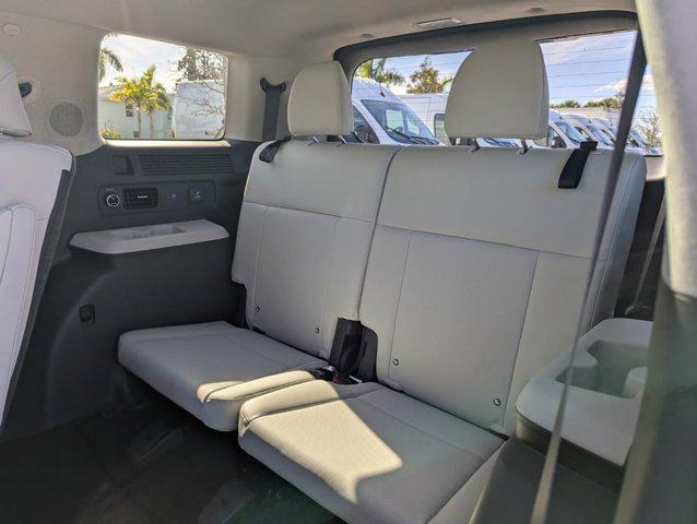 used 2025 Hyundai Santa Fe car, priced at $37,484