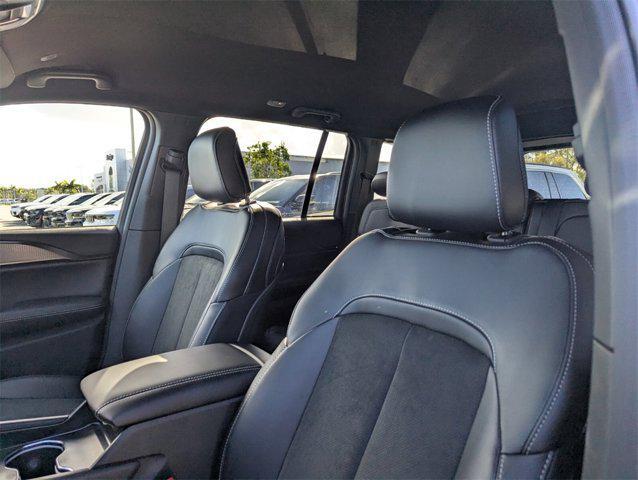 new 2025 Jeep Grand Cherokee car, priced at $33,930