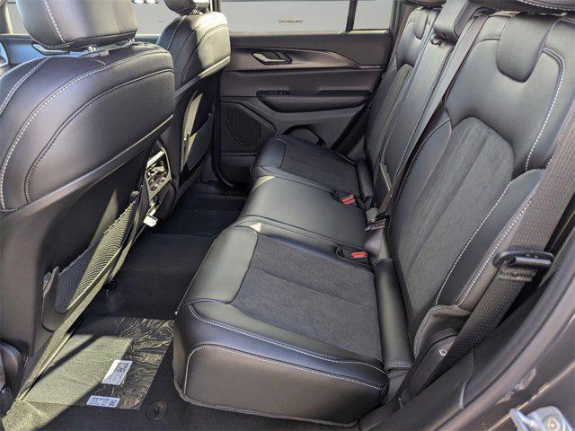 new 2025 Jeep Grand Cherokee car, priced at $33,930