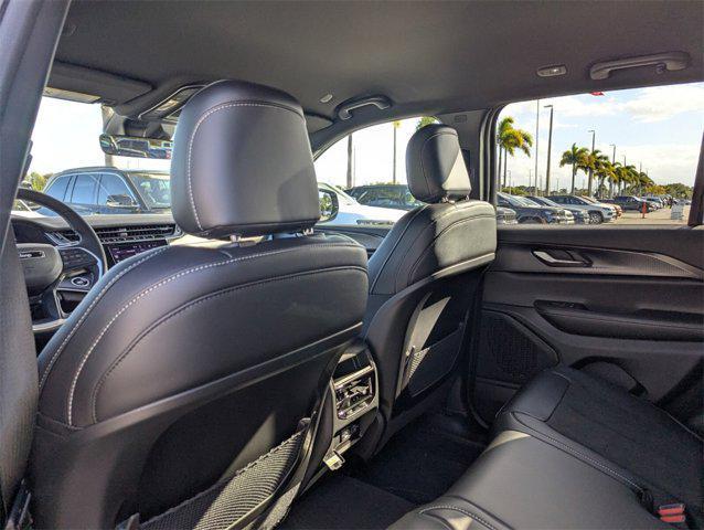 new 2025 Jeep Grand Cherokee car, priced at $33,930