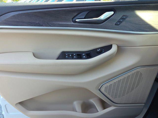 new 2026 Jeep Grand Cherokee car, priced at $37,082