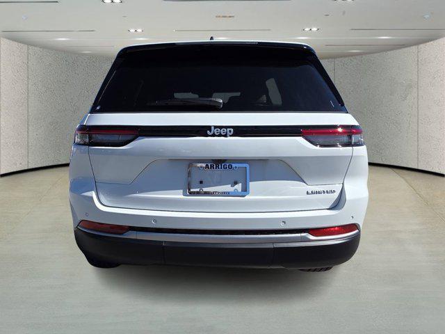 new 2026 Jeep Grand Cherokee car, priced at $37,082