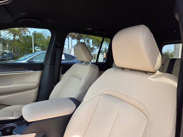 new 2026 Jeep Grand Cherokee car, priced at $48,805