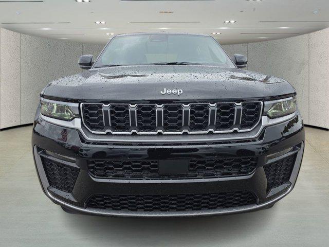 new 2026 Jeep Grand Cherokee car, priced at $40,133